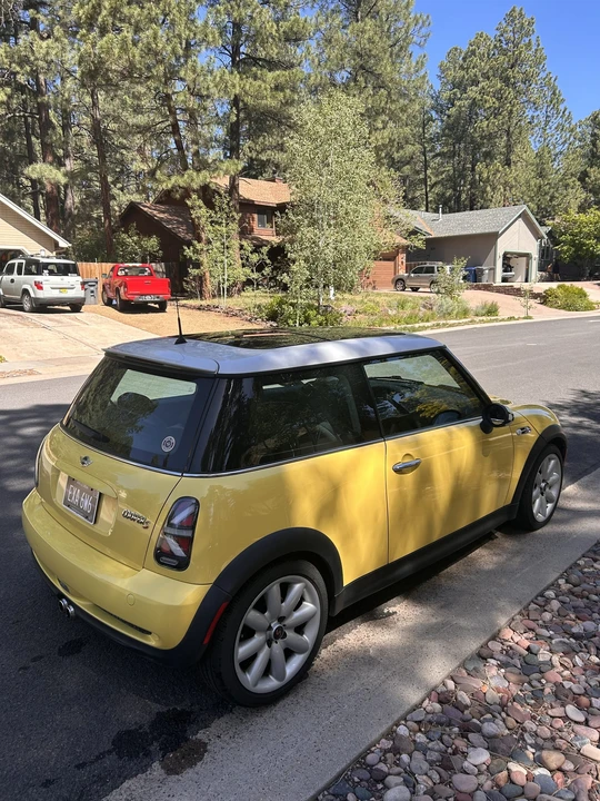 2002 Mini Mini Cooper S 1st Gen - Image 9 of 31