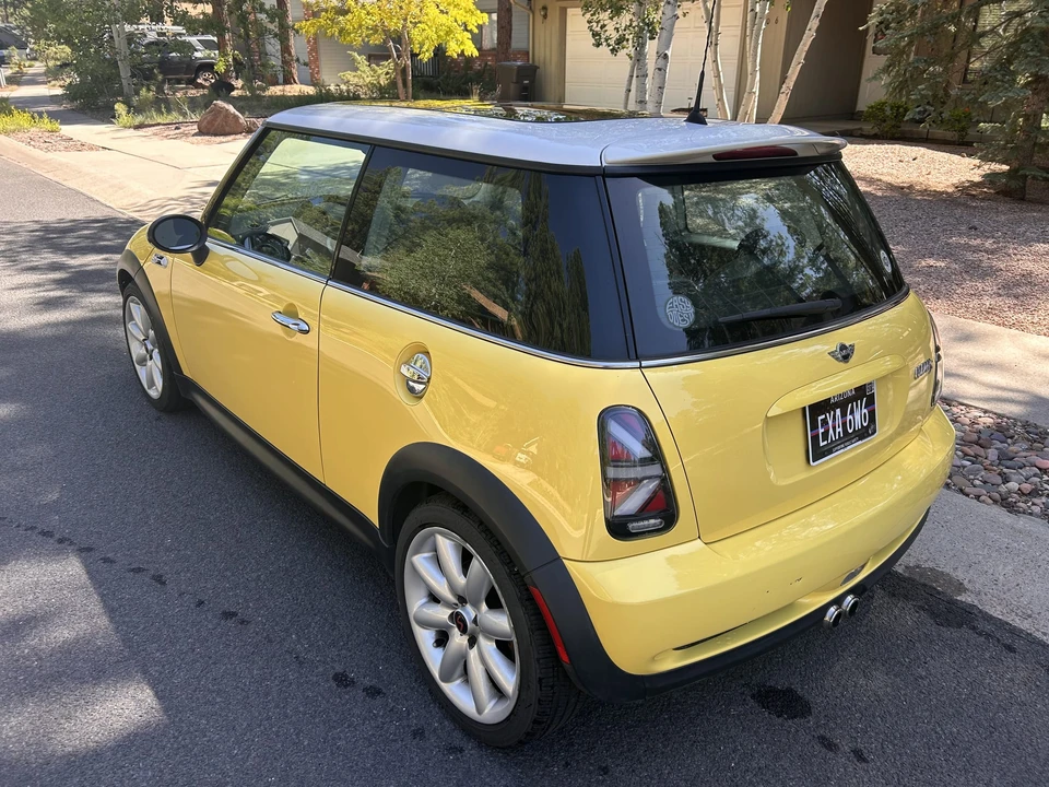 2002 Mini Mini Cooper S 1st Gen - Image 11 of 31