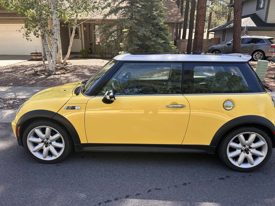 2002 Mini Mini Cooper S 1st Gen - Image 13 of 31