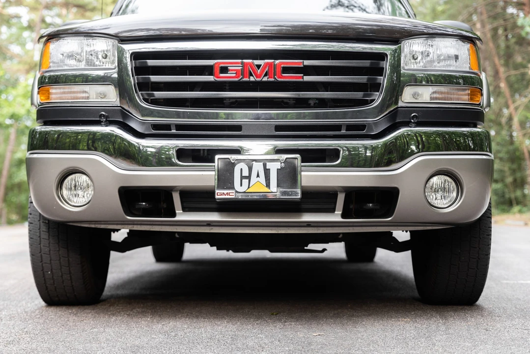 2003 GMC Sierra Heavy Duty 2nd Gen - Image 18 of 31
