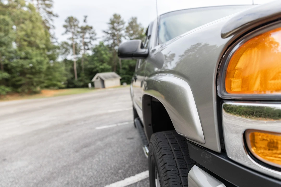 2003 GMC Sierra Heavy Duty 2nd Gen - Image 14 of 31