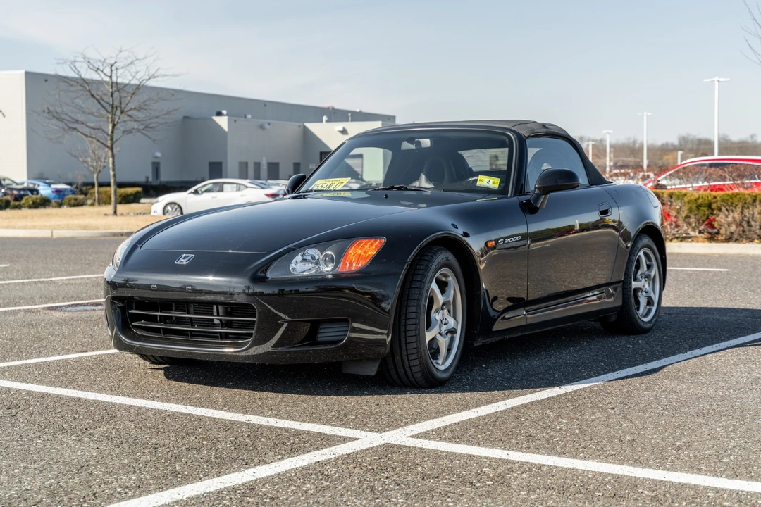 2003 Honda AP1 S2000 - Image 2 of 31