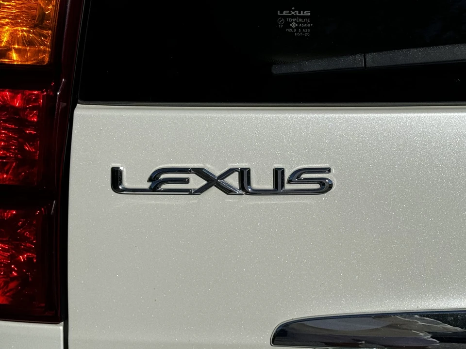 2003 Lexus GX 1st Gen - Image 22 of 31