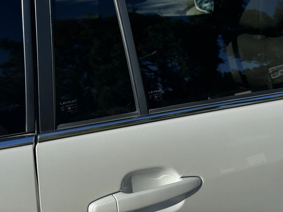 2003 Lexus GX 1st Gen - Image 18 of 31