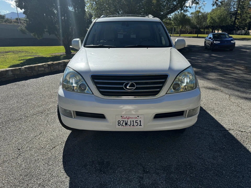 2003 Lexus GX 1st Gen - Image 11 of 31