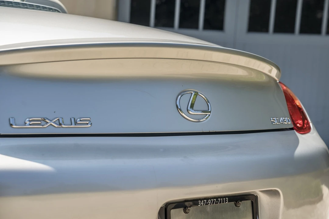 2003 Lexus SC430 - Image 30 of 31