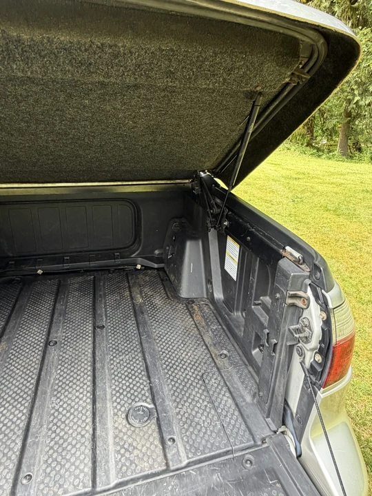 2003 Subaru Baja - Image 16 of 31
