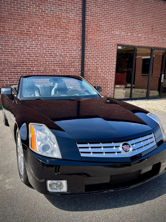 2004 Cadillac XLR - Image 8 of 31