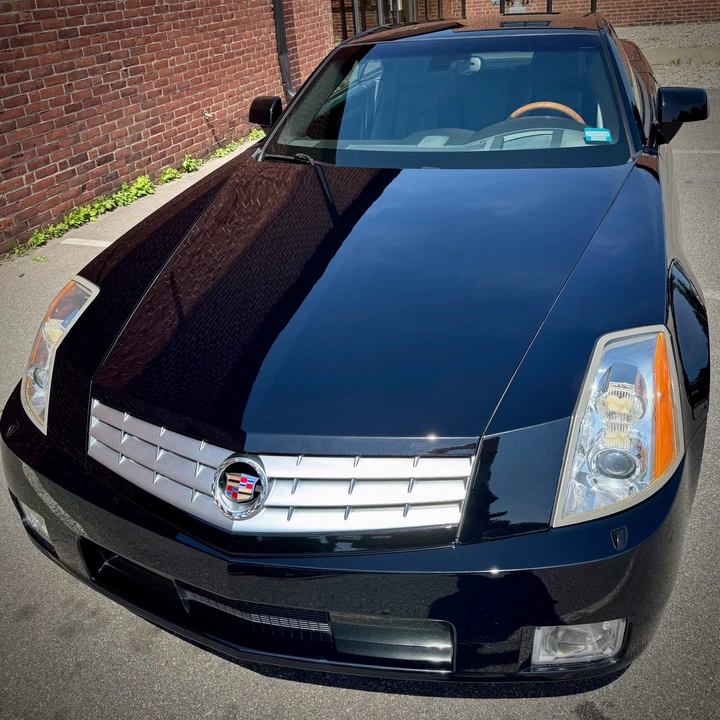 2004 Cadillac XLR - Image 28 of 31