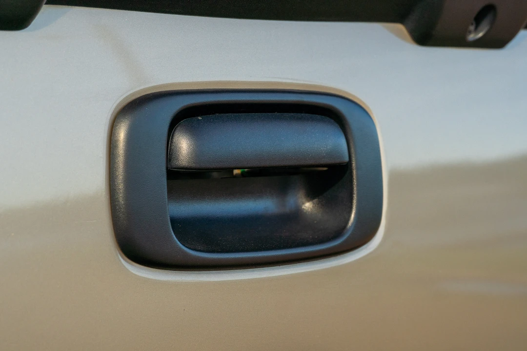 2004 Chevrolet Silverado 1st Gen - Image 29 of 31