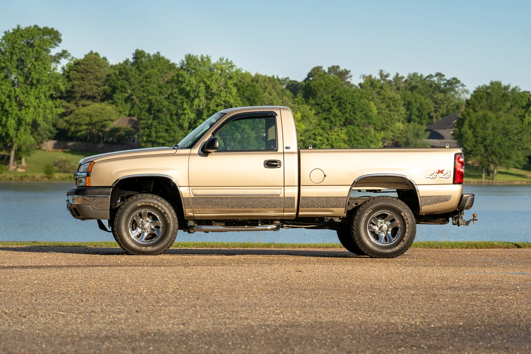 2004 Chevrolet Silverado 1st Gen - Image 3 of 31