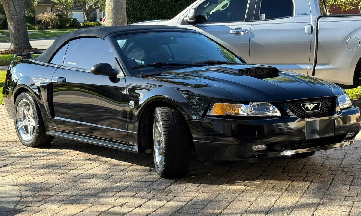 2004 Ford SN95 Mustang - Image 10 of 31