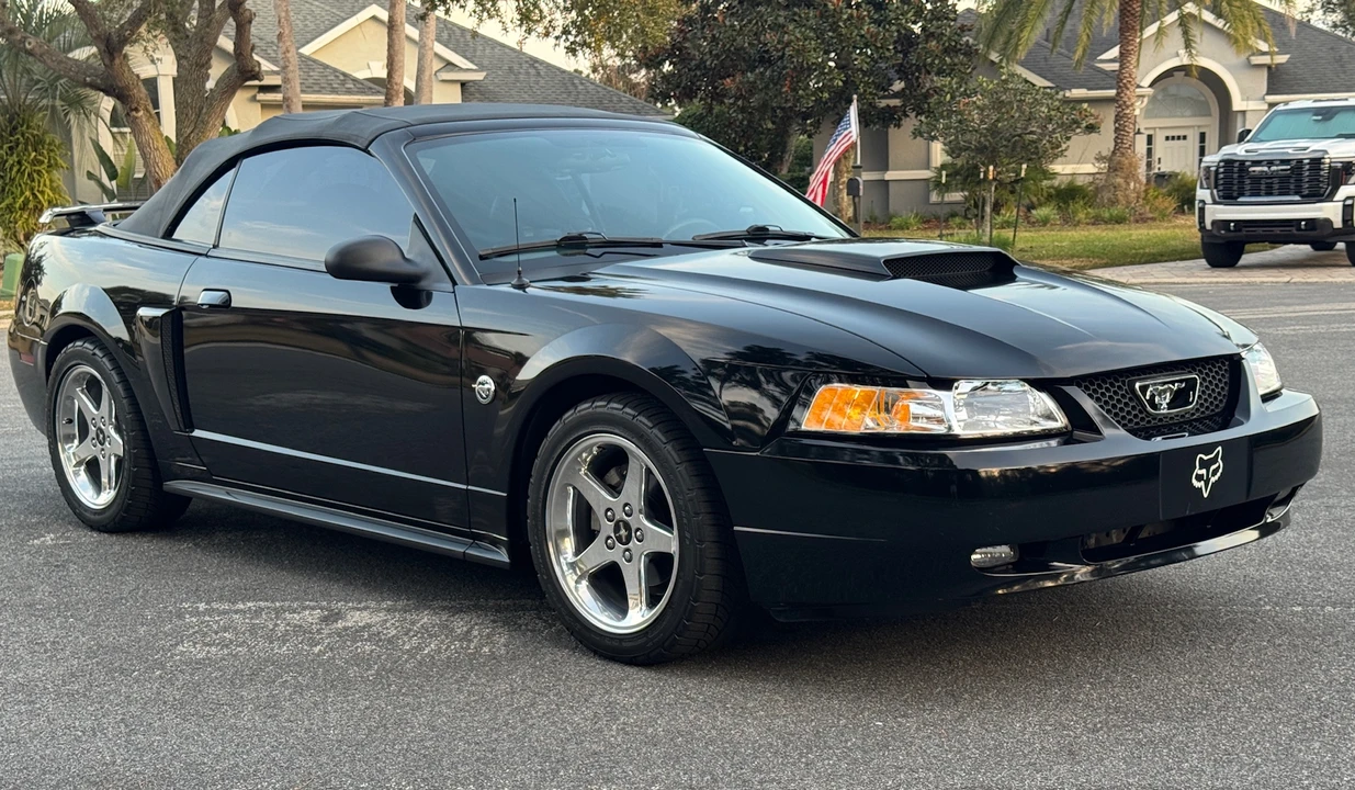 2004 Ford SN95 Mustang - Image 9 of 31