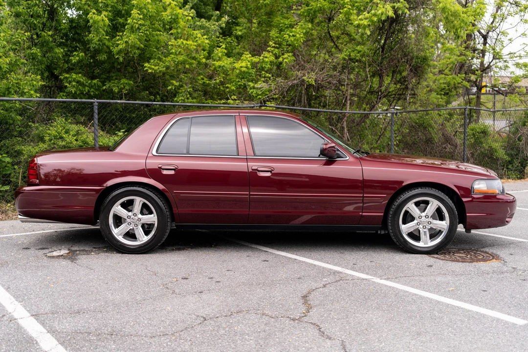 2004 Mercury Marauder - Image 7 of 31