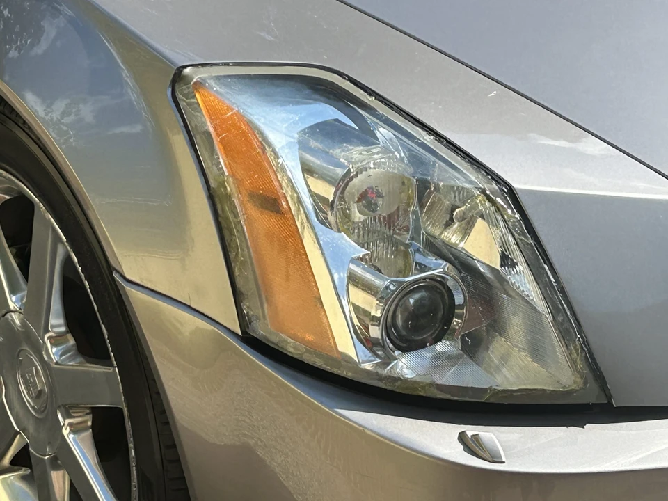 2005 Cadillac XLR - Image 14 of 31