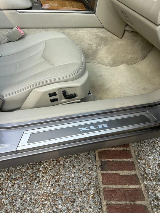 2005 Cadillac XLR - Image 31 of 31