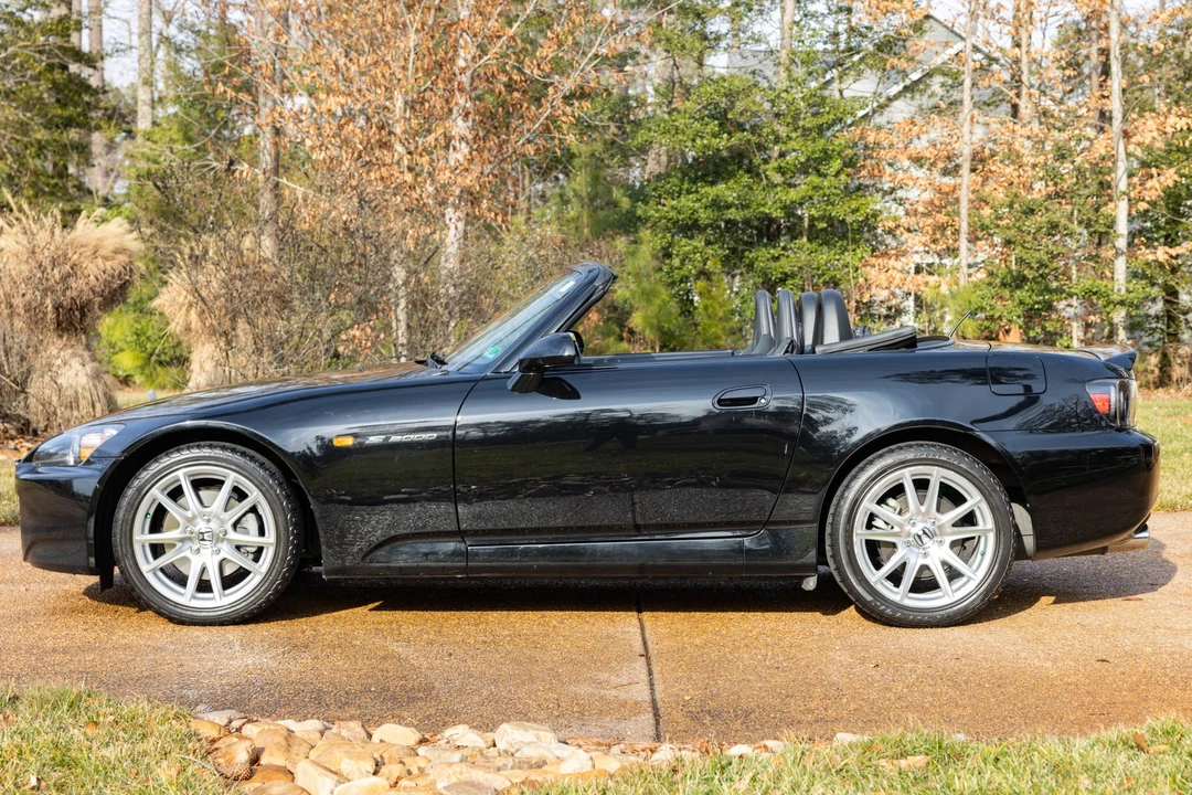 2005 Honda AP2 S2000 - Image 9 of 31