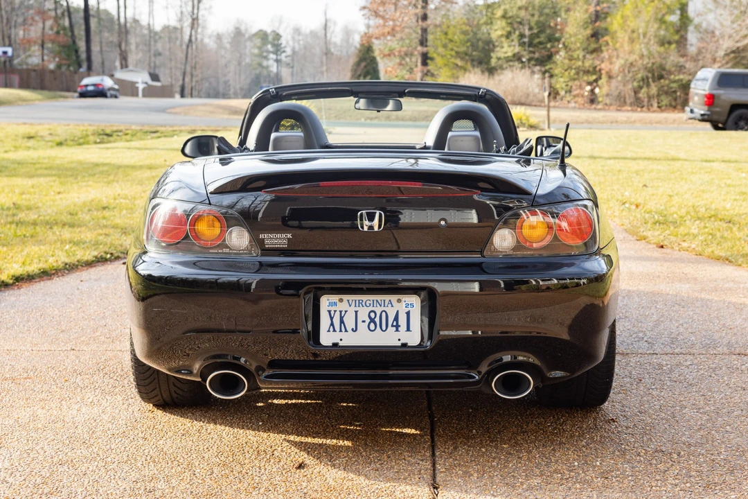 2005 Honda AP2 S2000 - Image 7 of 31