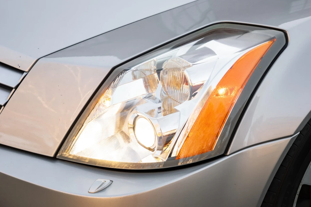 2006 Cadillac XLR - Image 24 of 31