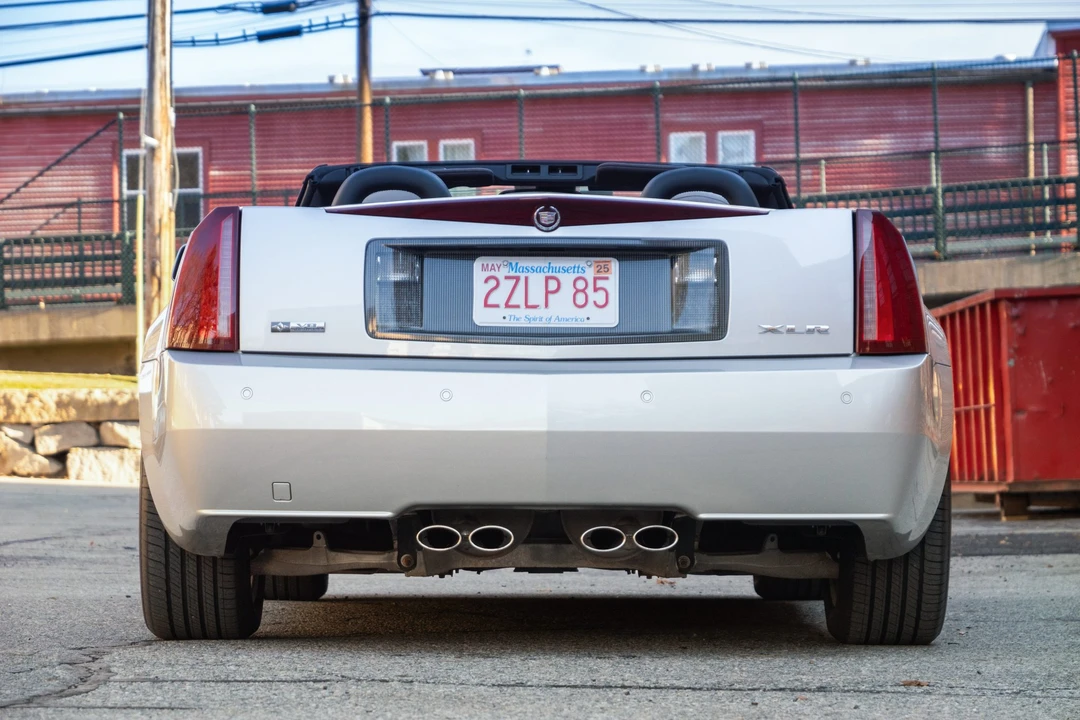2006 Cadillac XLR - Image 7 of 31