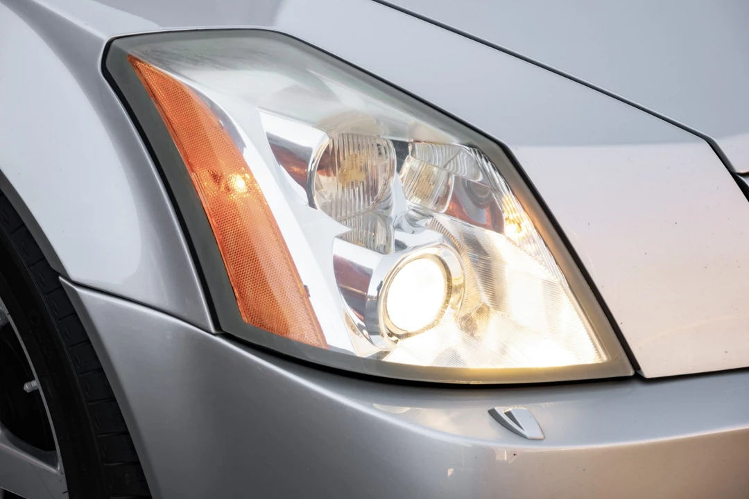 2006 Cadillac XLR - Image 23 of 31