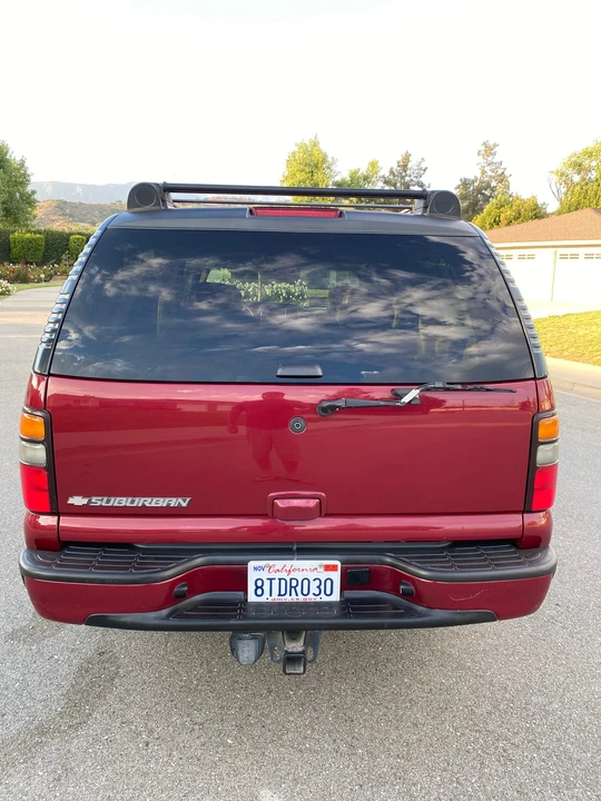 2006 Chevrolet Suburban 9th Gen - Image 14 of 31