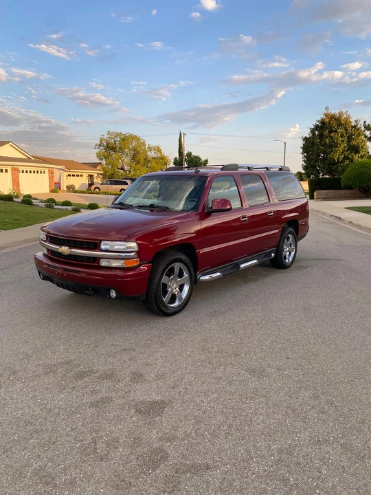2006 Chevrolet Suburban 9th Gen - Image 5 of 31