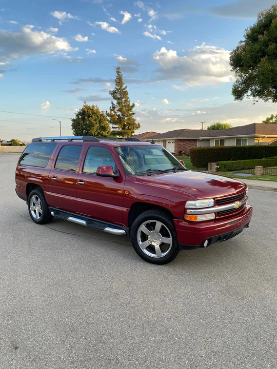2006 Chevrolet Suburban 9th Gen - Image 25 of 31