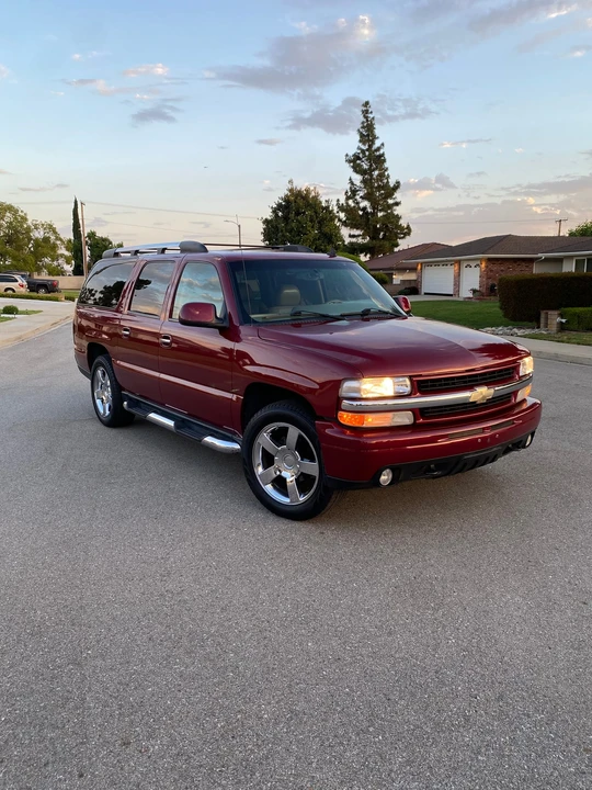 2006 Chevrolet Suburban 9th Gen - Image 27 of 31