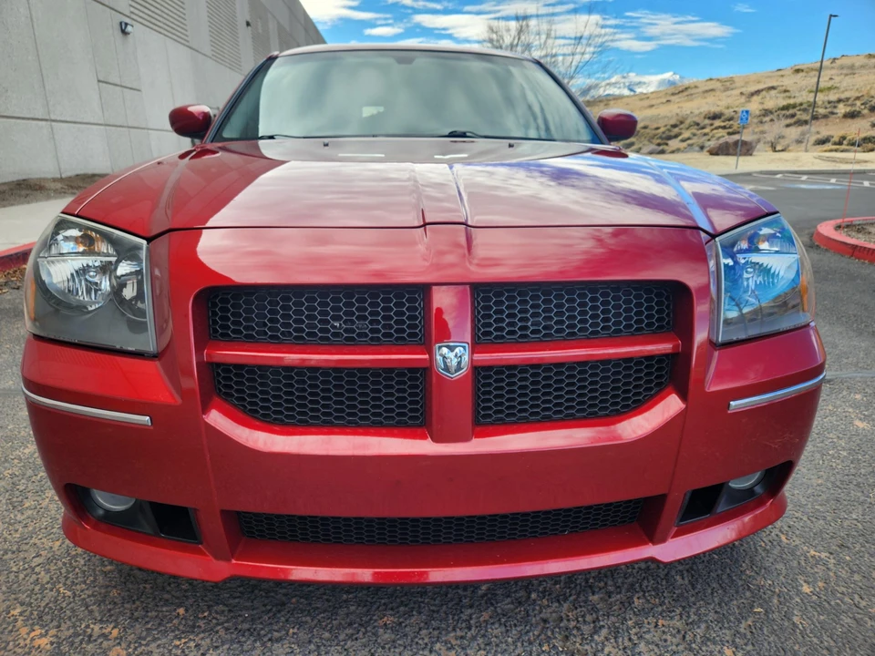 2006 Dodge Magnum SRT8 2nd Gen - Image 28 of 31