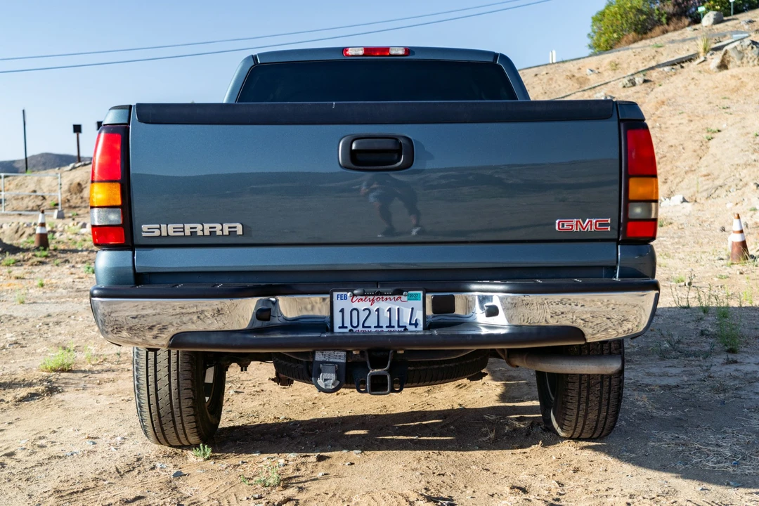 2006 GMC Sierra 2nd Gen - Image 5 of 31