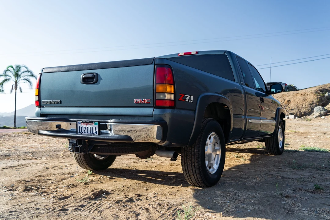 2006 GMC Sierra 2nd Gen - Image 6 of 31