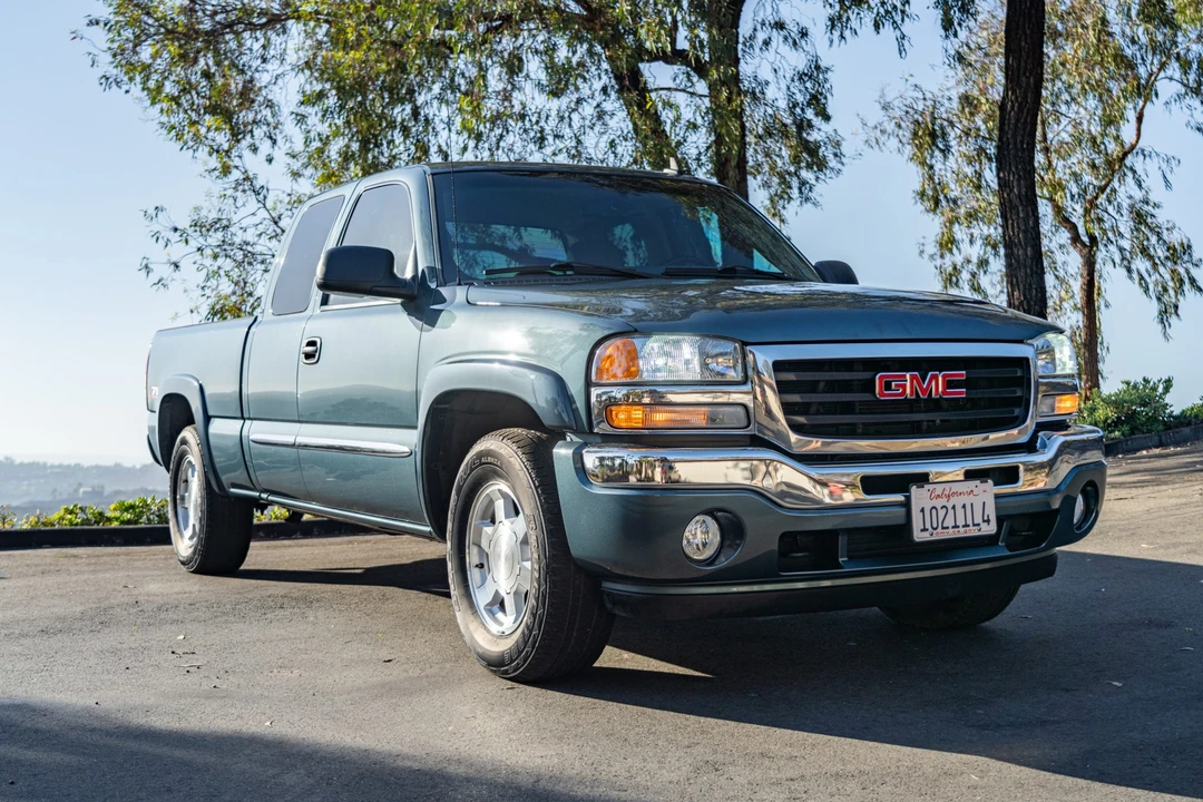 2006 GMC Sierra 2nd Gen - Image 8 of 31