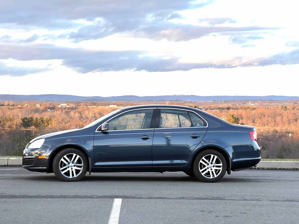 2006 Volkswagen A5 Jetta - Image 4 of 31