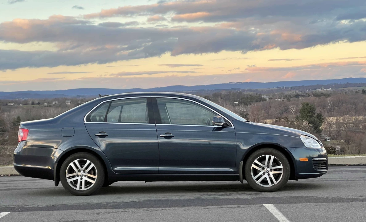 2006 Volkswagen A5 Jetta - Image 5 of 31