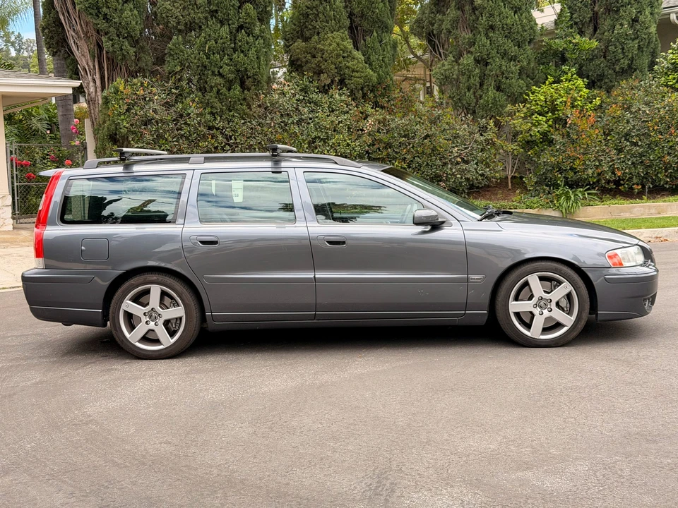 2006 Volvo V70 R 2nd Gen - Image 17 of 31