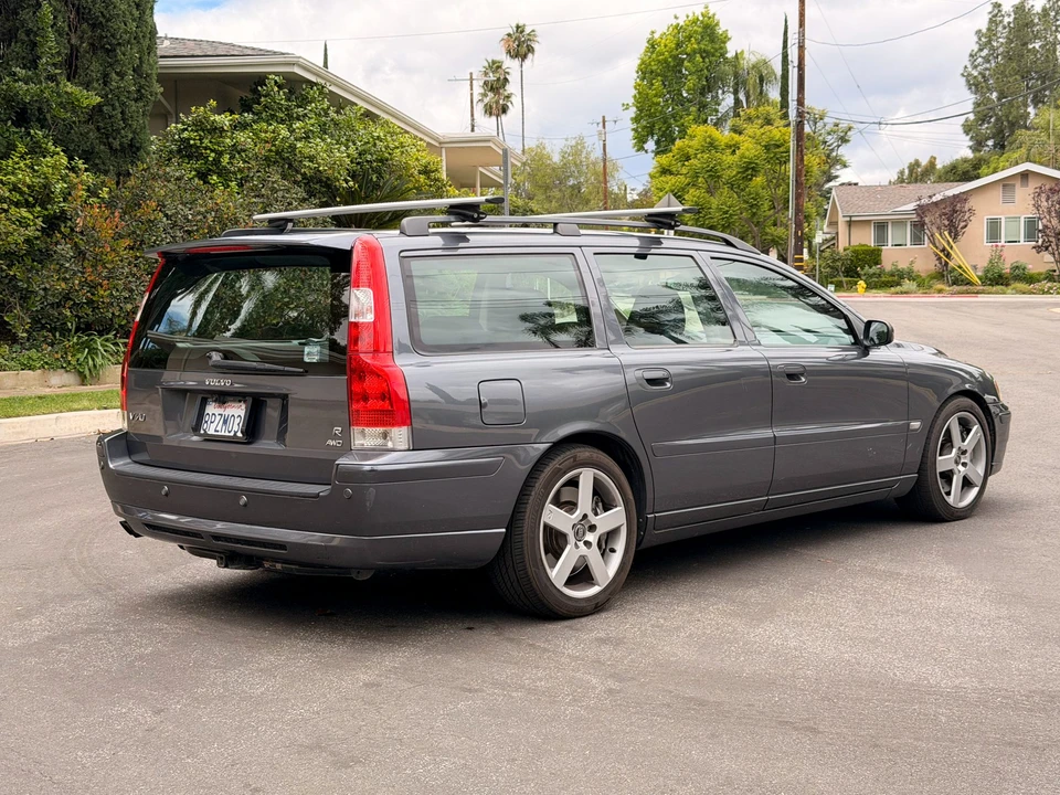 2006 Volvo V70 R 2nd Gen - Image 16 of 31