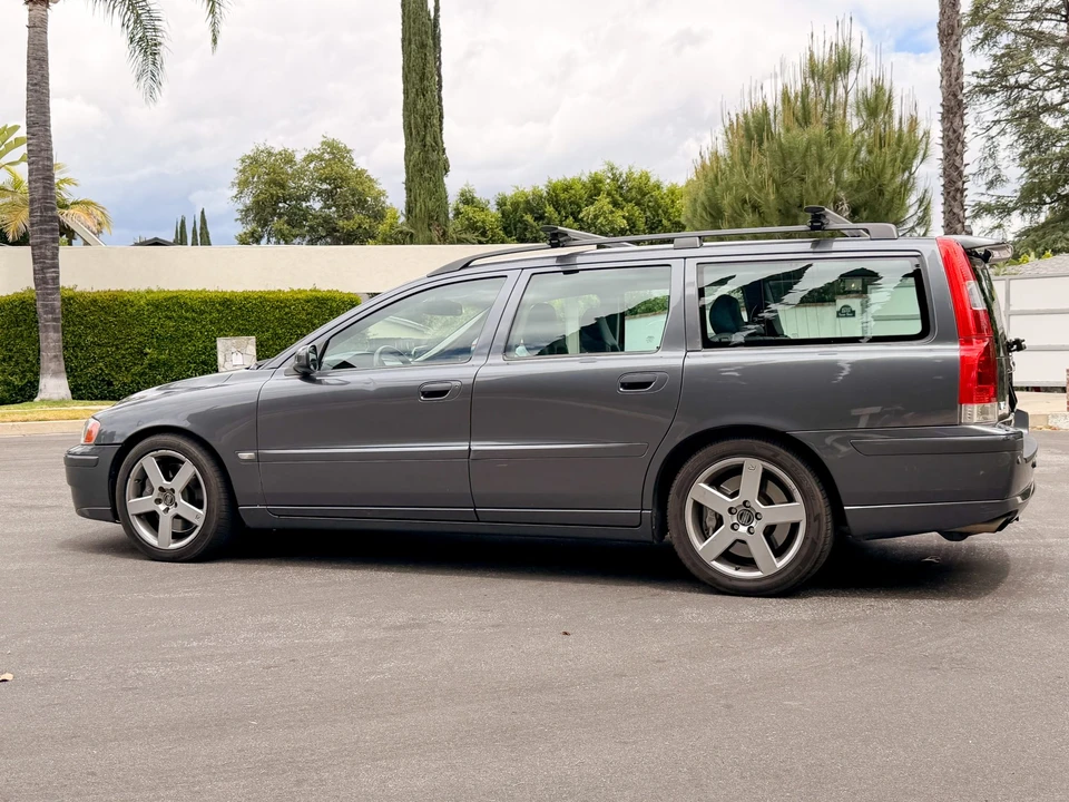 2006 Volvo V70 R 2nd Gen - Image 9 of 31