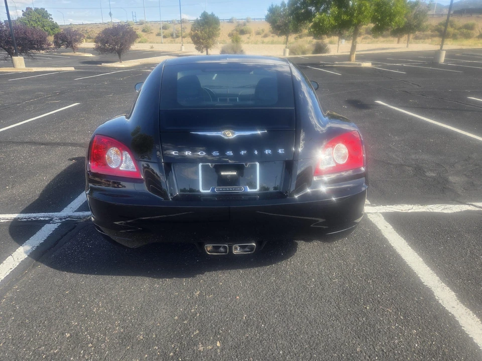 2007 Chrysler Crossfire - Image 12 of 31