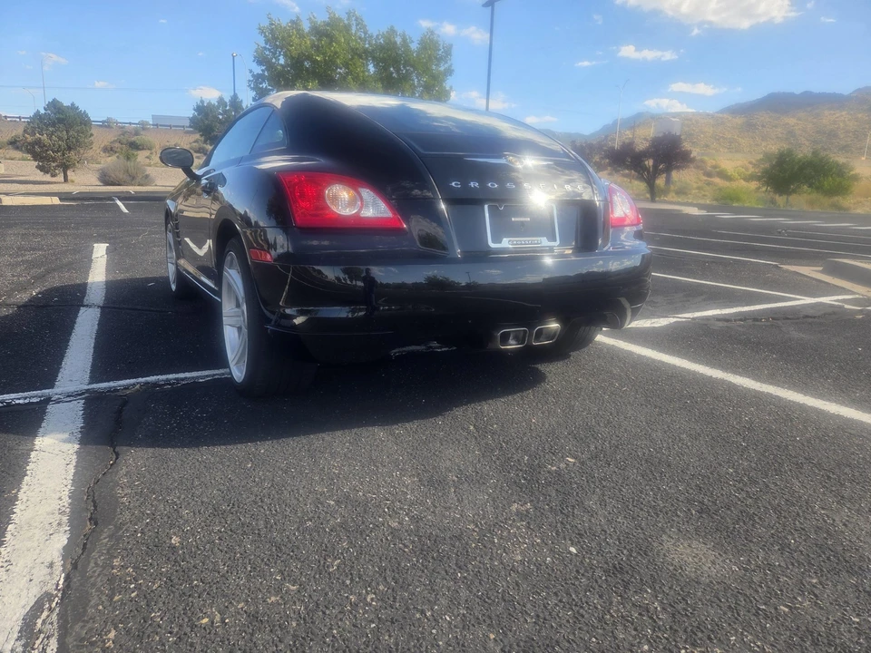 2007 Chrysler Crossfire - Image 11 of 31