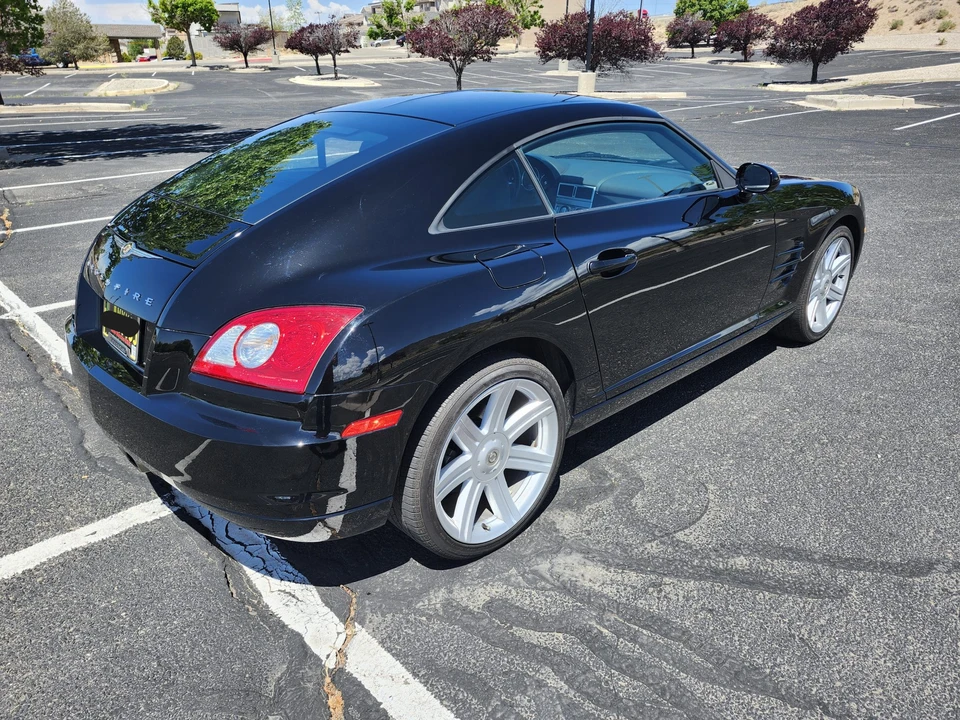2007 Chrysler Crossfire - Image 25 of 31
