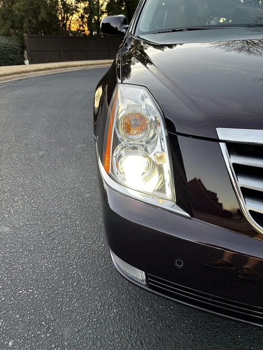2008 Cadillac DTS - Image 26 of 31