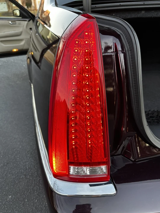 2008 Cadillac DTS - Image 29 of 31