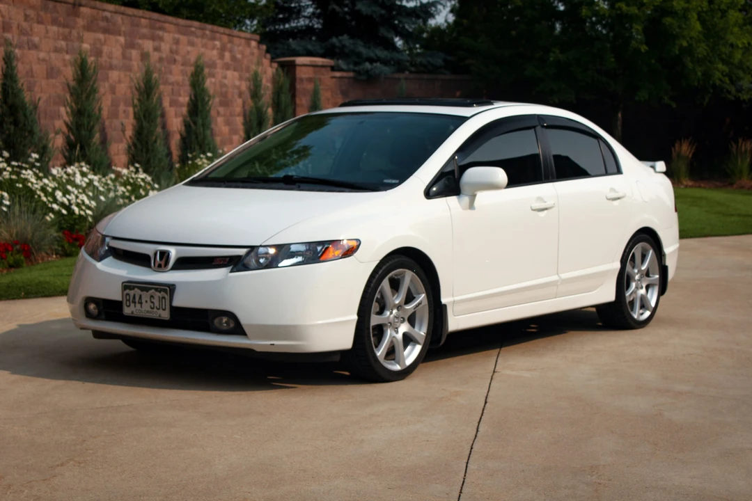 2008 Honda Civic Si 8th Gen - Image 3 of 31