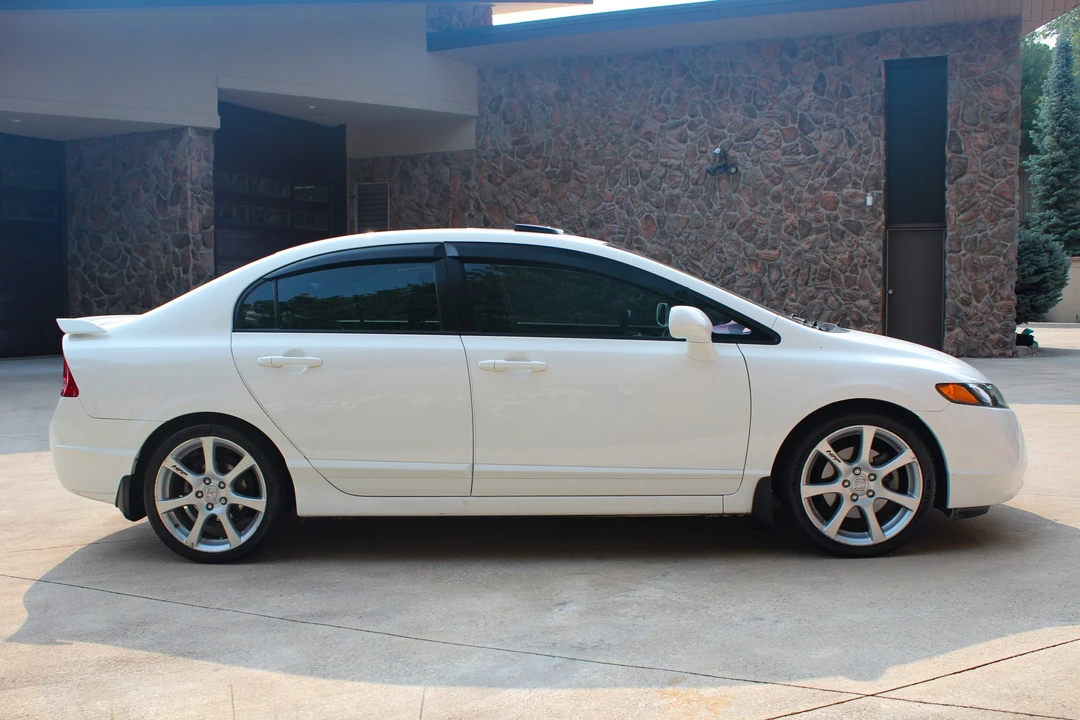 2008 Honda Civic Si 8th Gen - Image 11 of 31