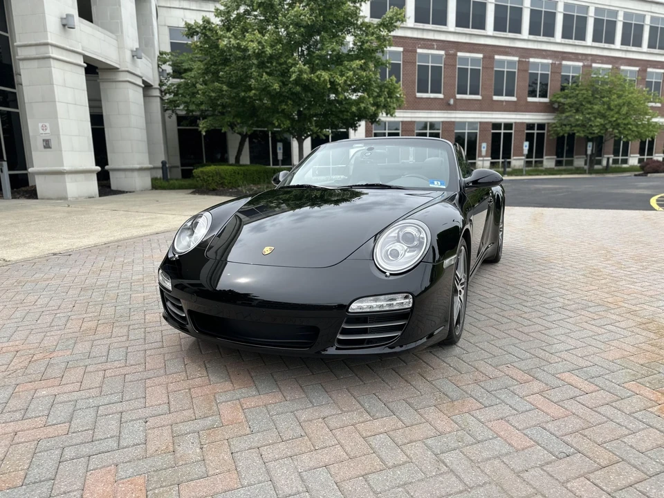 2009 Porsche 997 Carrera 4S - Image 3 of 31