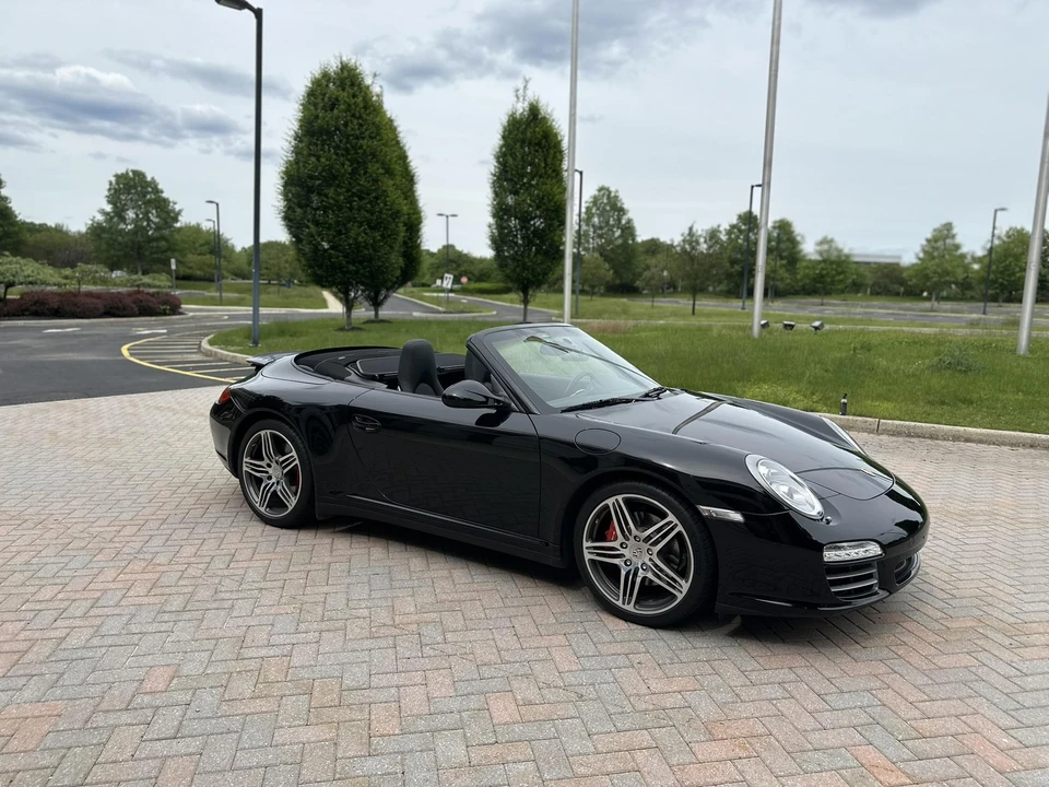 2009 Porsche 997 Carrera 4S - Image 11 of 31