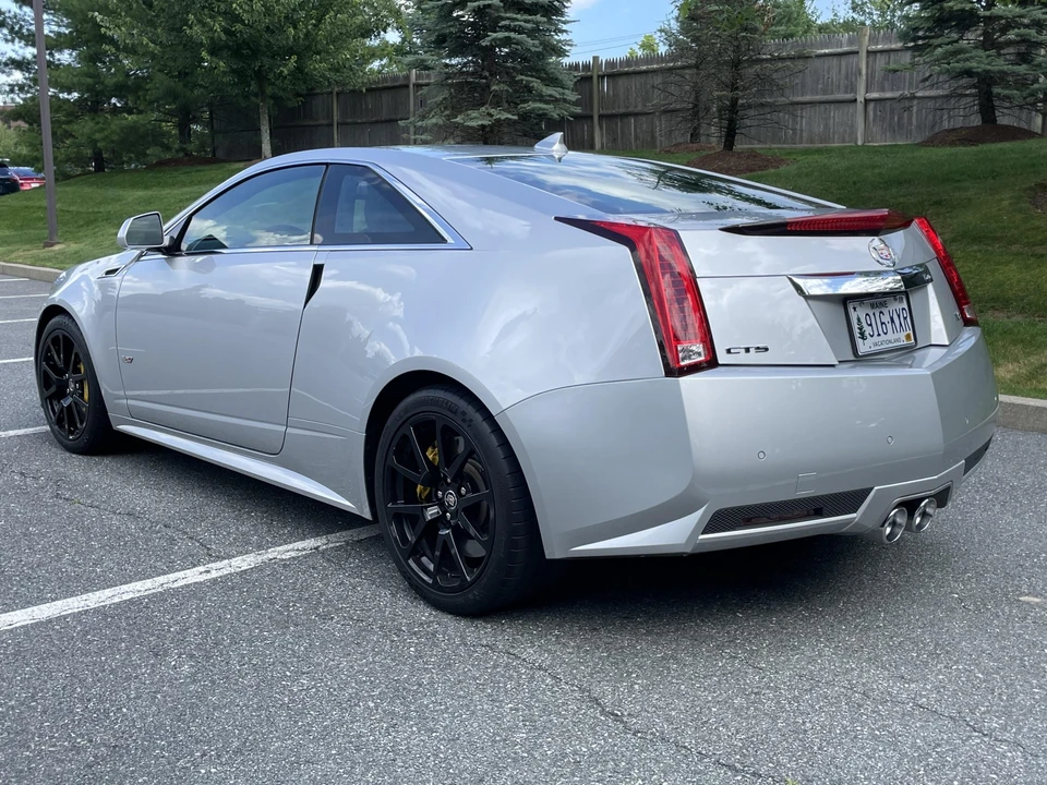 2011 Cadillac CTS-V 2nd Gen - Image 5 of 31