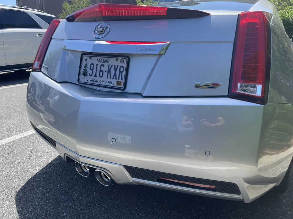 2011 Cadillac CTS-V 2nd Gen - Image 17 of 31