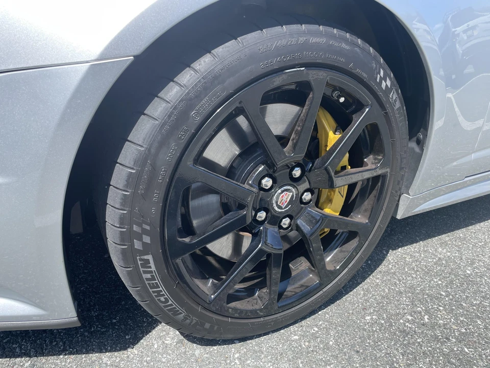 2011 Cadillac CTS-V 2nd Gen - Image 24 of 31